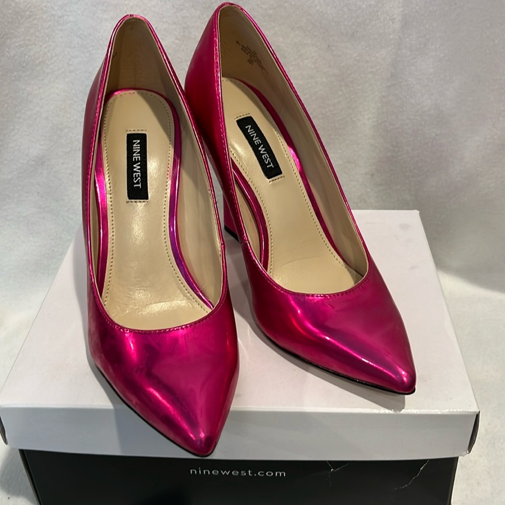 Nine West Size 7 womens heels